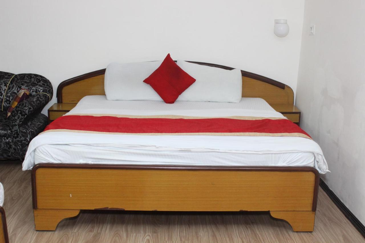 Hotel Dolls Inn Найнитал Экстерьер фото