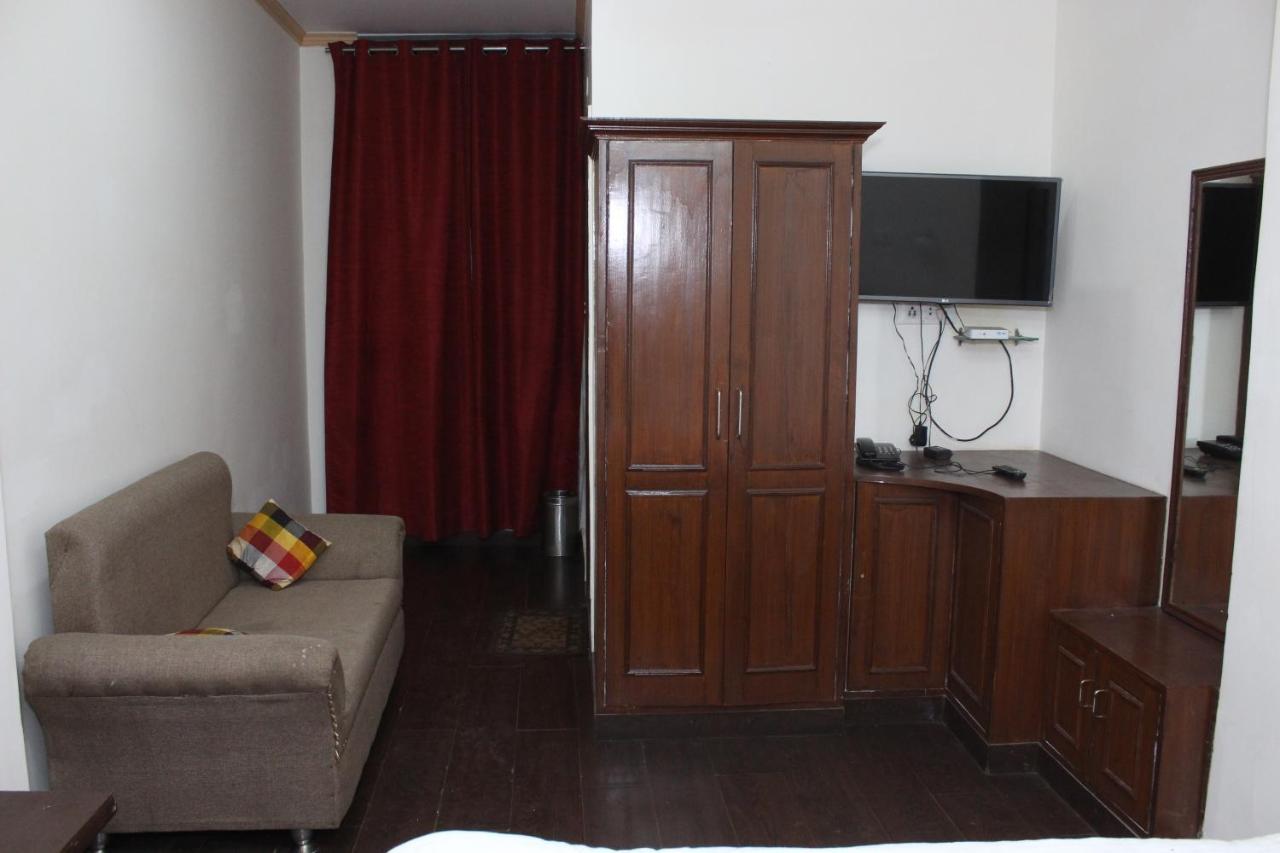 Hotel Dolls Inn Найнитал Экстерьер фото