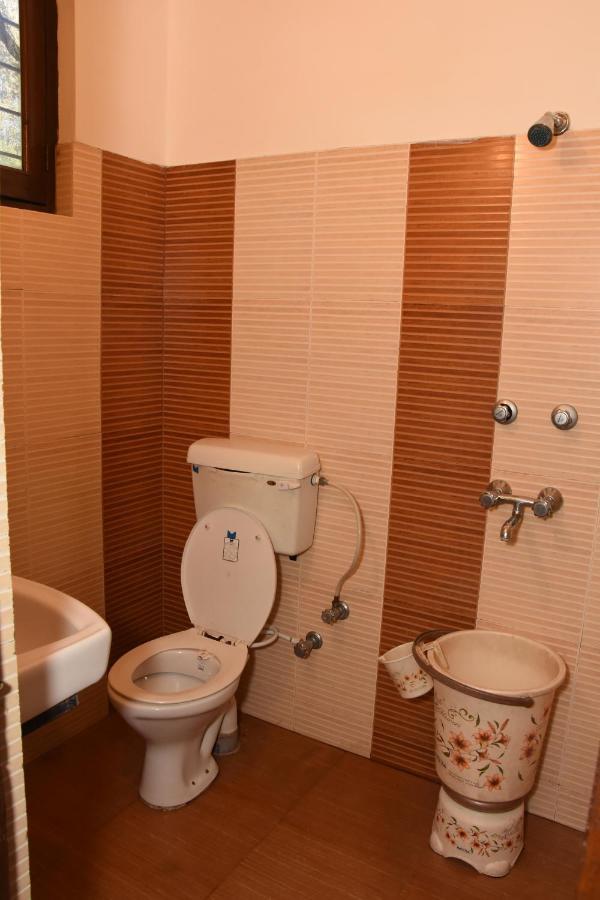 Hotel Dolls Inn Найнитал Экстерьер фото